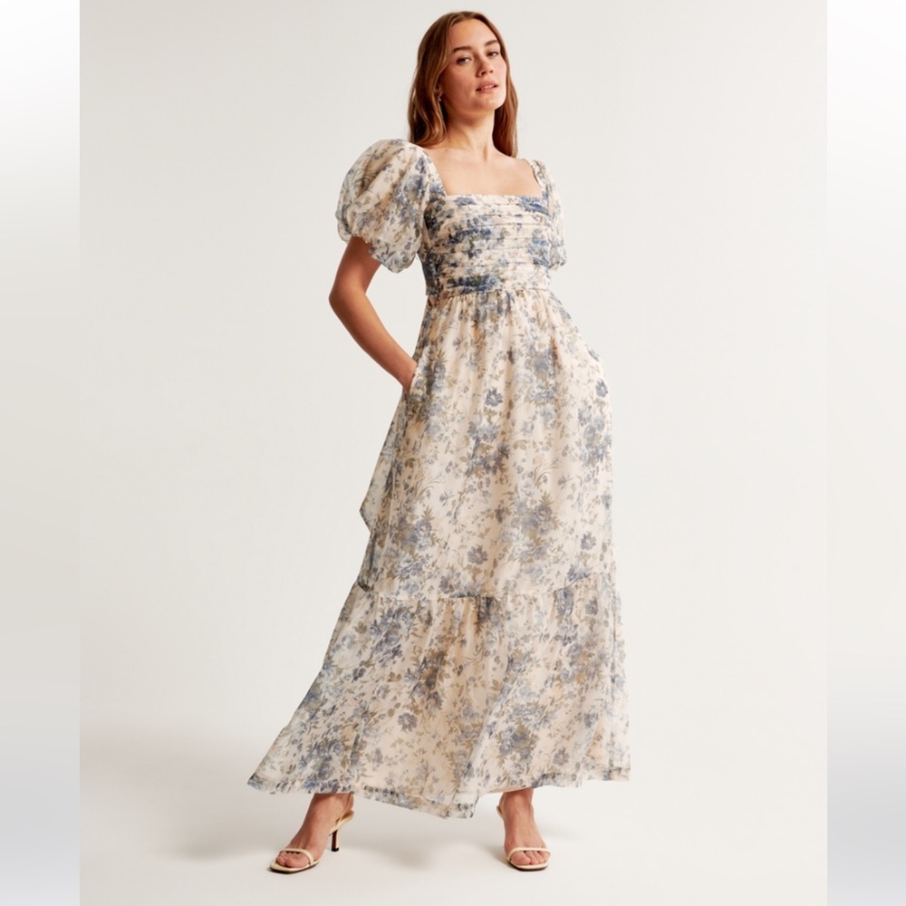 The A&F Emerson Drama Bow-Back Maxi Dress